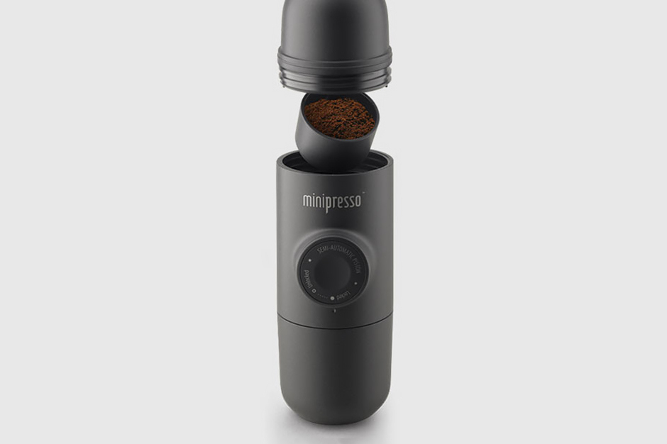 minipresso-portable-hand-powered-espresso-maker-by-wacaco-2