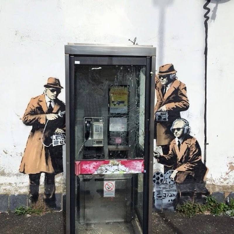Street-Art-by-Banksy-in-Cheltenham-England-GCHQ