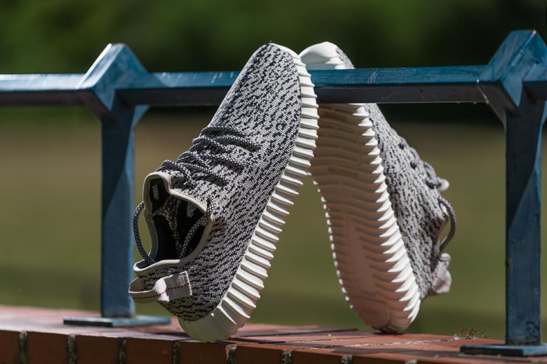a-closer-look-at-the-adidas-originals-yeezy-boost-350-low-3