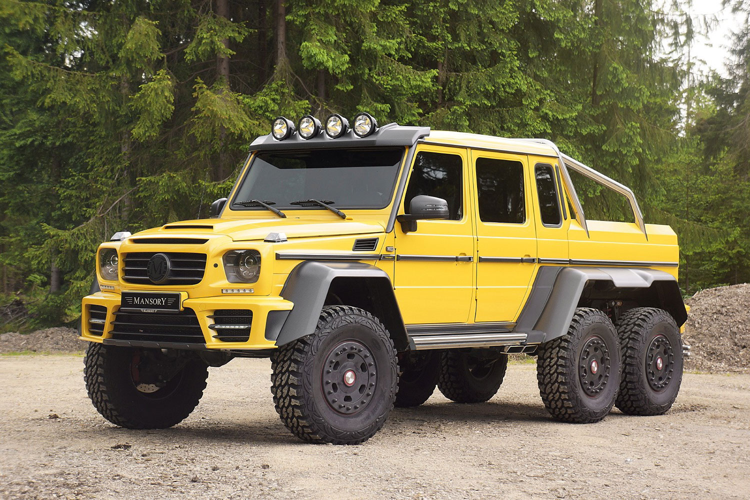 mansory-mercedes-benz-amg-6x6-off-road-vehicle-01