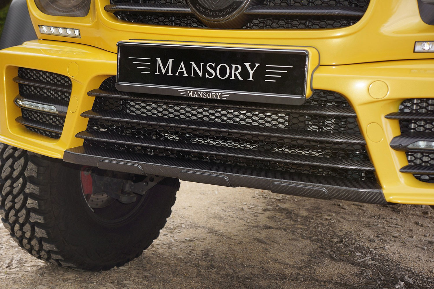 mansory-mercedes-benz-amg-6x6-off-road-vehicle-04