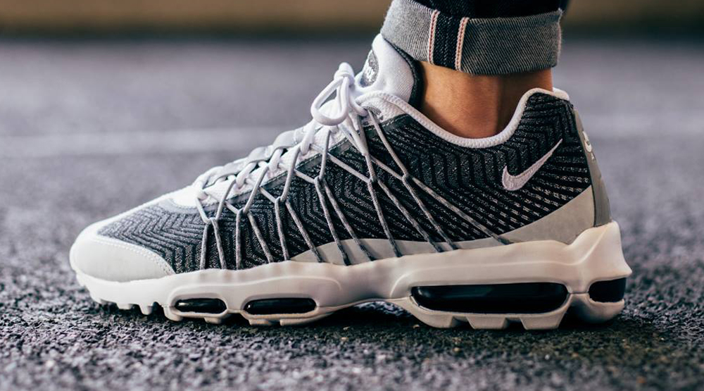 The-Nike-Air-Max-95-Ultra-Jacquard-In-Wolf-Grey-1