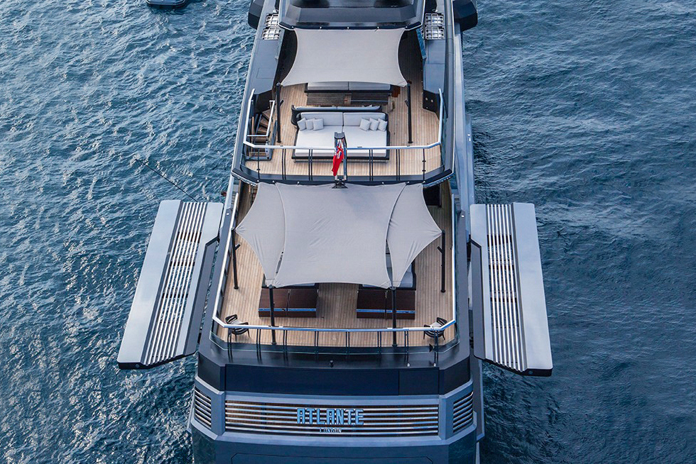 crn-yachts-unveils-experimental-luxury-mega-yacht-06