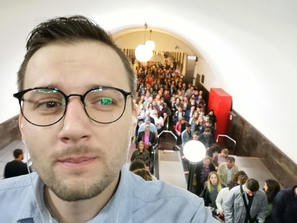 Как полюбить московское метро в час пик
