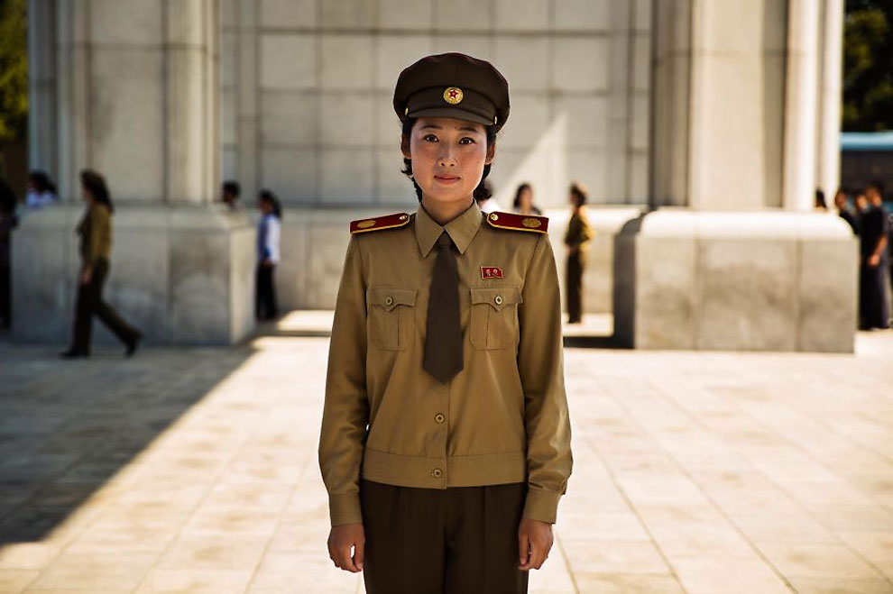 Тоталитарная красота: фотографии женщин из Северной Кореи