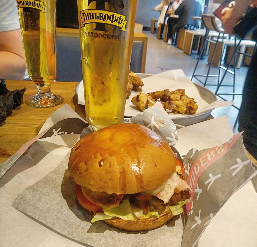 ITSMYDAY → Поел в Sanders Grill (проект KFC)!